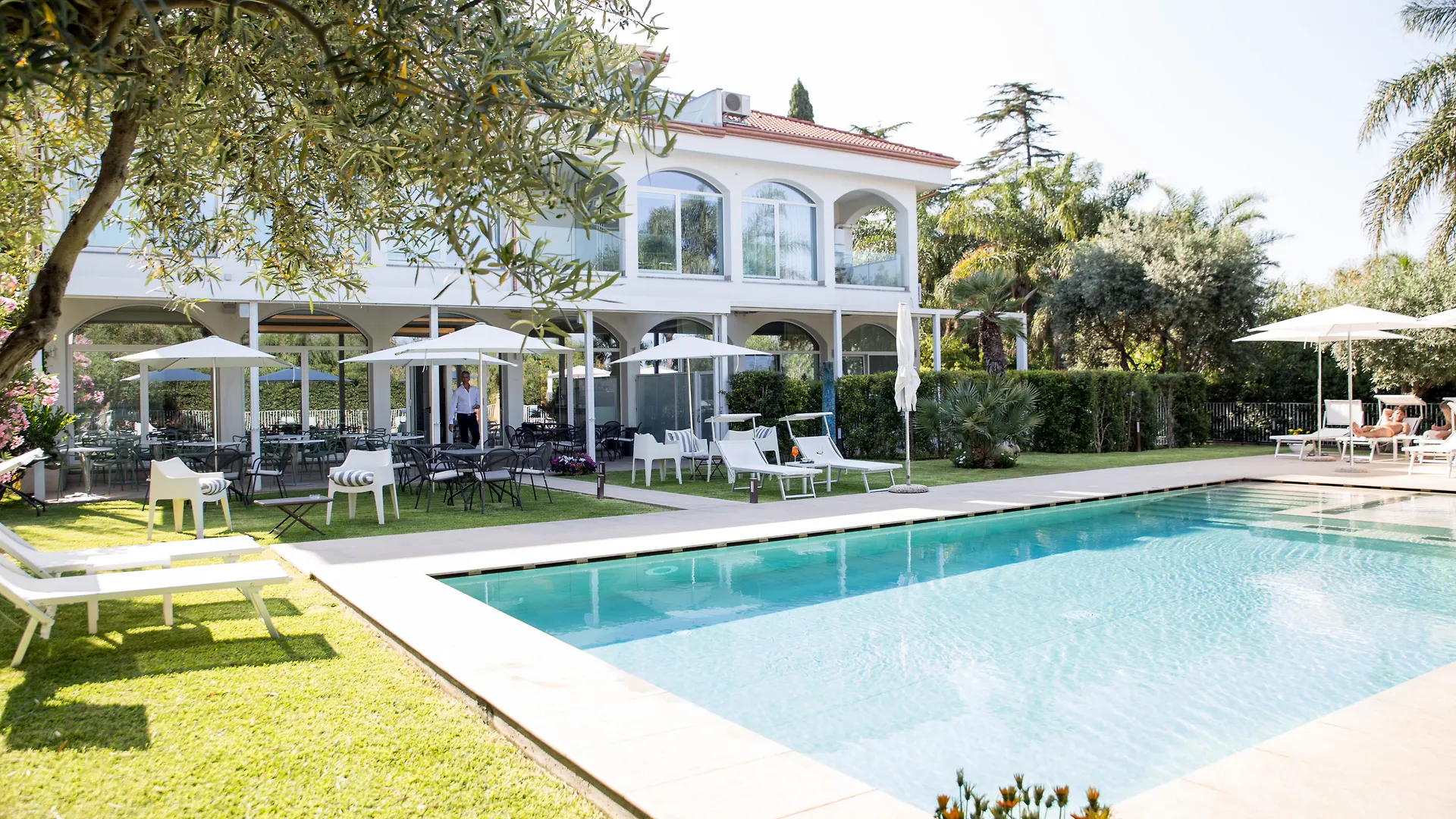 아파트호텔 Sicilia'S Art Hotel & Spa 아찌트라자