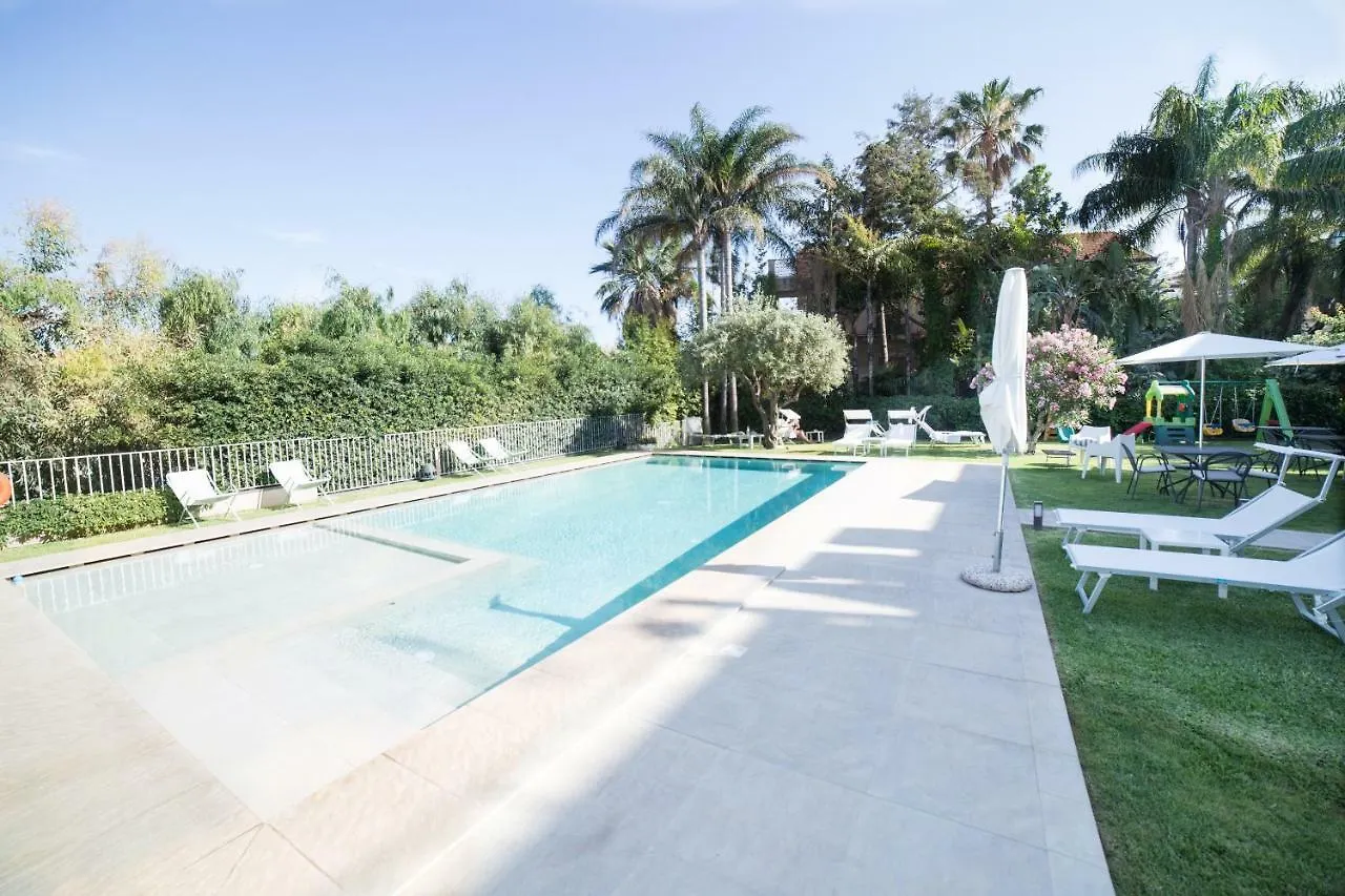 아파트호텔 Sicilia'S Art Hotel & Spa 아찌트라자
